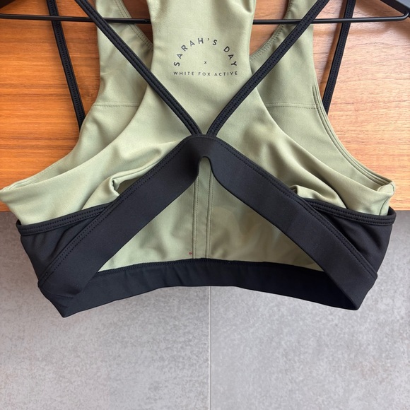 Sarah's Day x White Fox Active Sezzy Luxe Bra, Size M - Picture 10 of 10